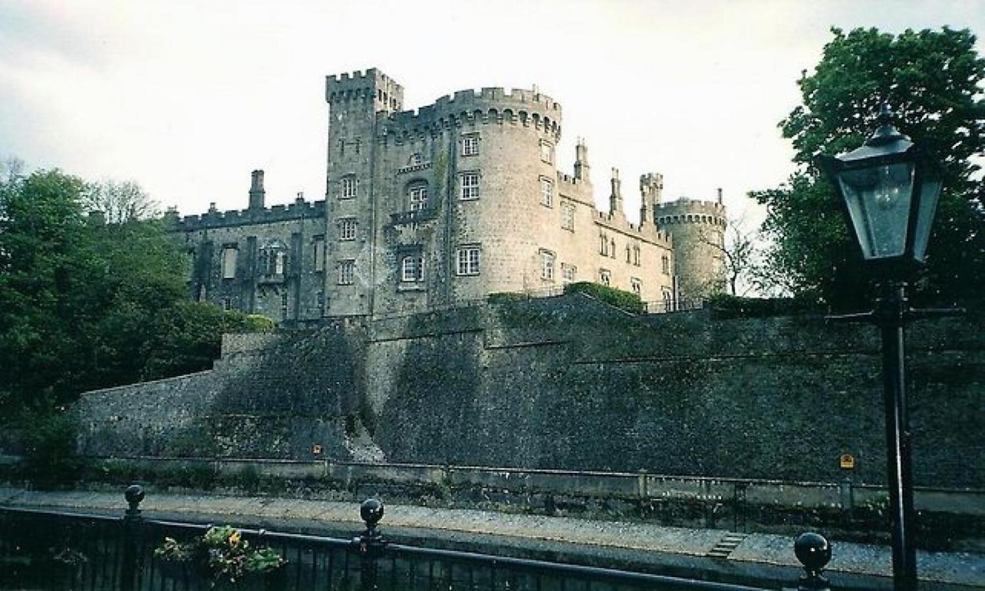 The Waterfront Townhouse Accommodation Kilkenny Zewnętrze zdjęcie
