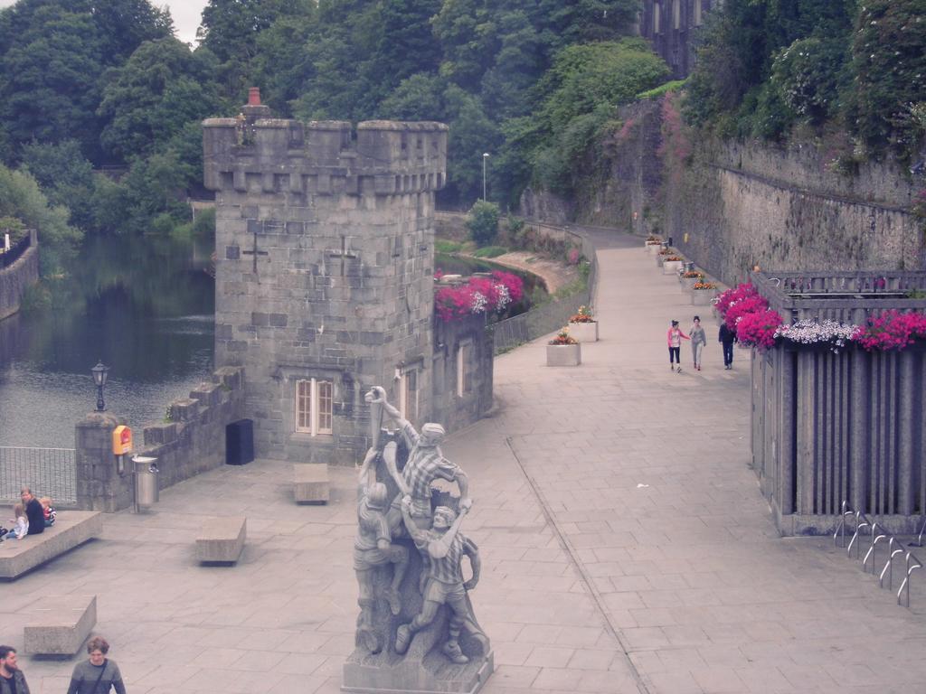 The Waterfront Townhouse Accommodation Kilkenny Zewnętrze zdjęcie